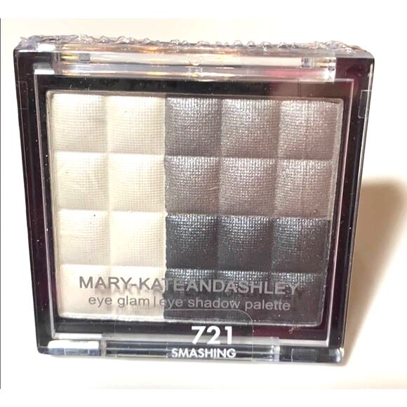 NEW MaryKateAshley EYESHADOW TRIO Gray Silver Cream Sparkle Eye Powder Compact - Picture 1 of 3